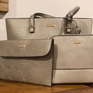 Elim & Paul 3 piece bag set.